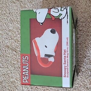 Snoopy Santa Hat Mug New in Box